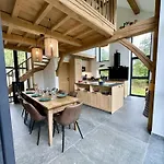 Le Pavillon *